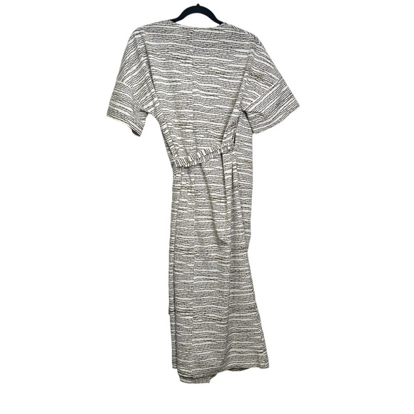 Prologue Women’s MED Cream & Brown Print Wrap Dress - Picture 3 of 6
